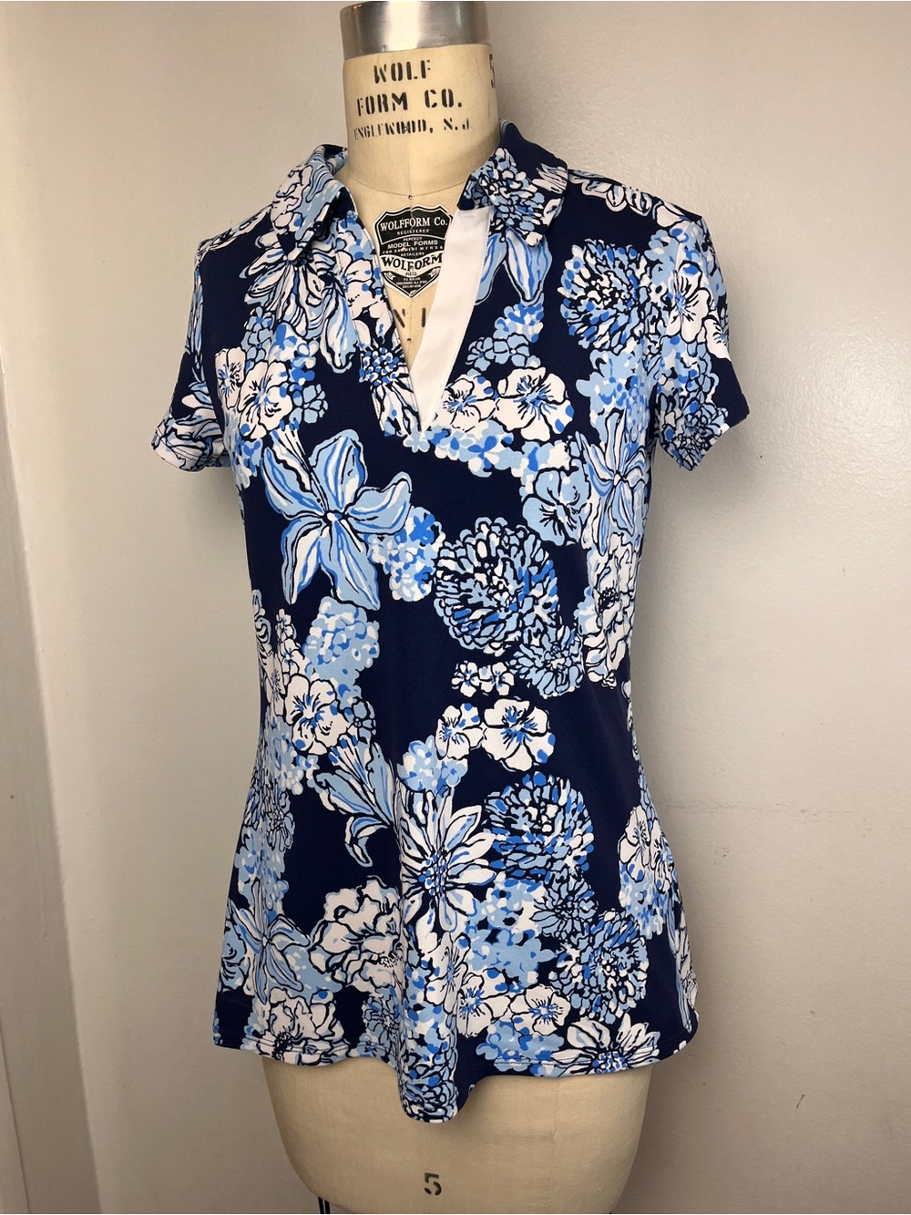 Sz. M Lilly Pulitzer Frida Polo Top Luxletic UPF 50+